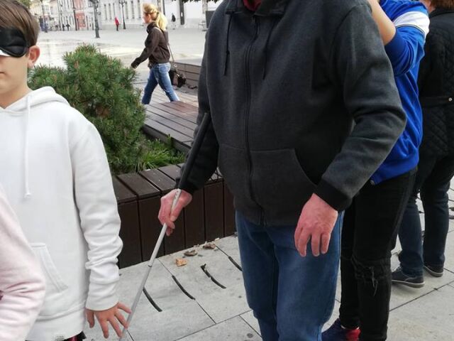 Nagycsoportos látássérült szemléletformáló programon a kísérő tanárok is részt vehetnek a Szabadulós Pincében